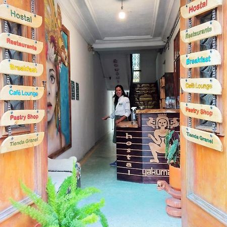 Hostal Yakumama Куенка Екстер'єр фото