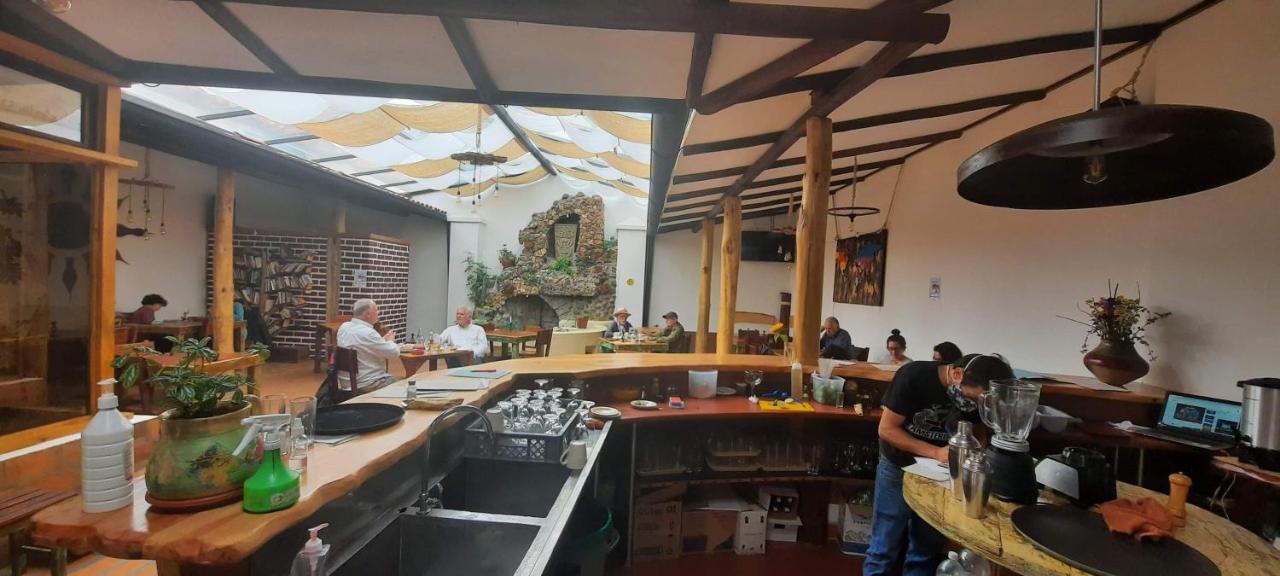 Hostal Yakumama Куенка Екстер'єр фото