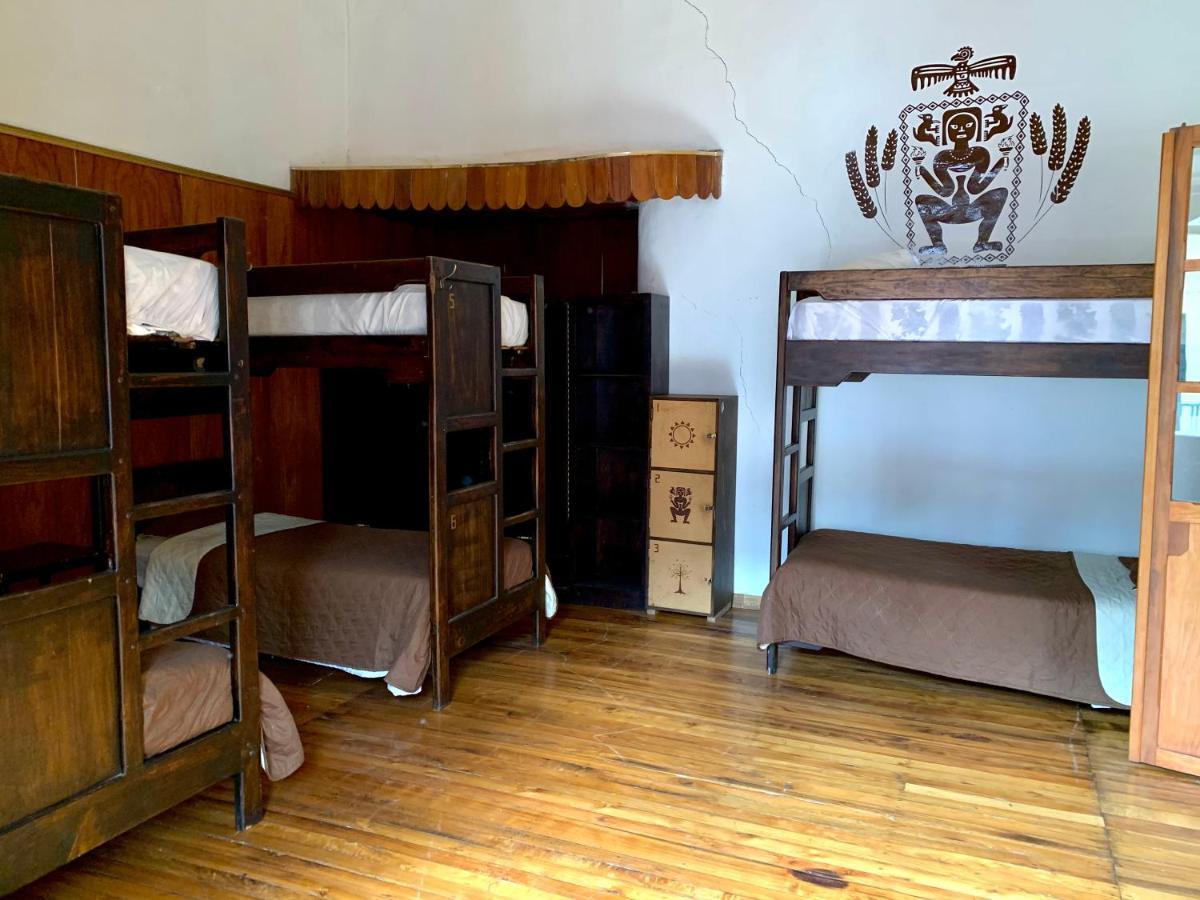 Hostal Yakumama Куенка Екстер'єр фото