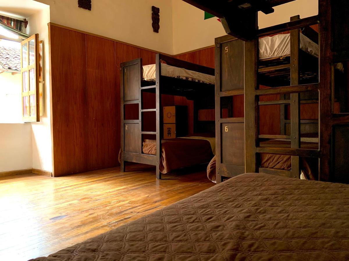 Hostal Yakumama Куенка Екстер'єр фото