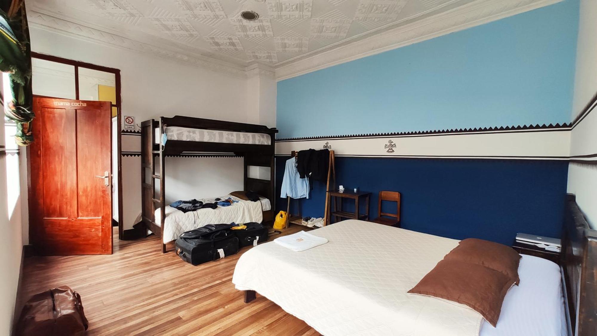Hostal Yakumama Куенка Номер фото