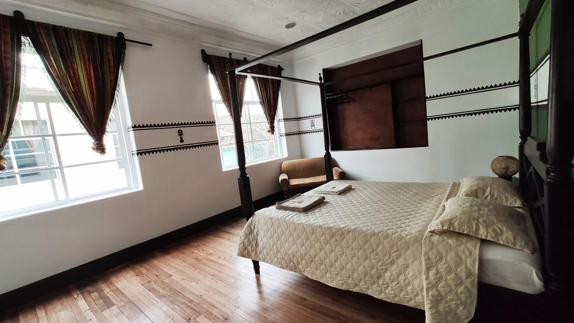 Hostal Yakumama Куенка Номер фото