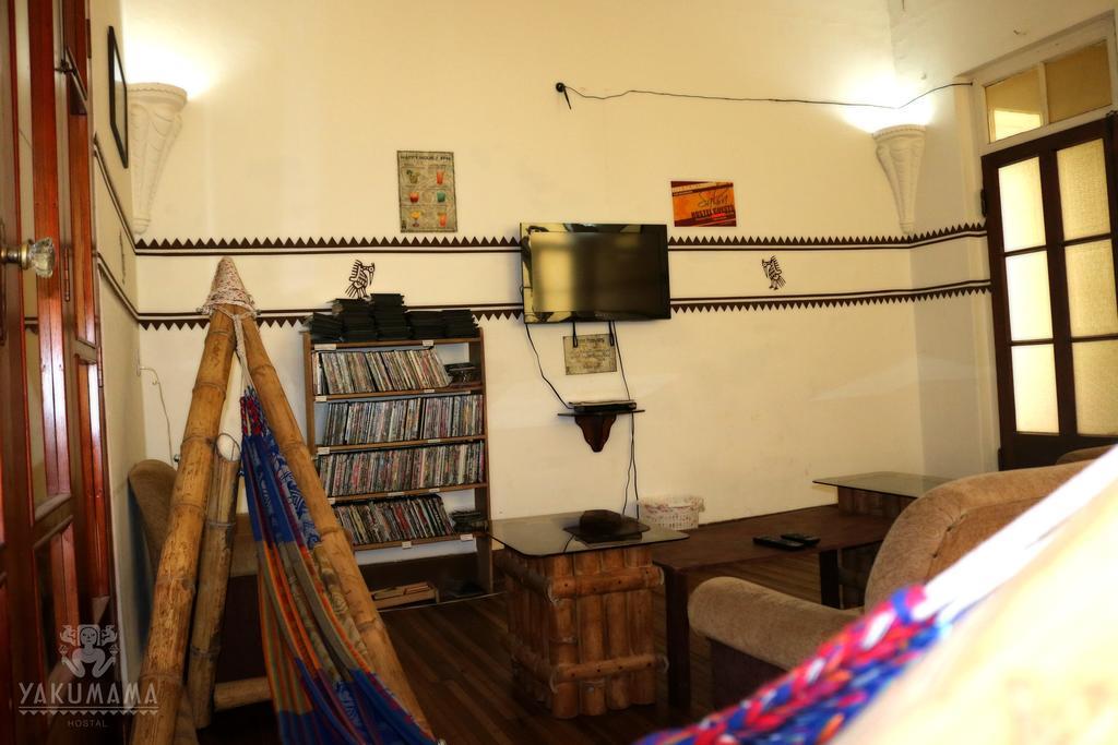 Hostal Yakumama Куенка Екстер'єр фото